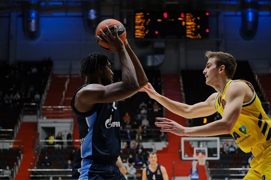 Ζενίτ Αγίας Πετρούπολης-Άλμπα Βερολίνου 87-71 με 19-4 στη Δ&#039; περίοδο! (video)