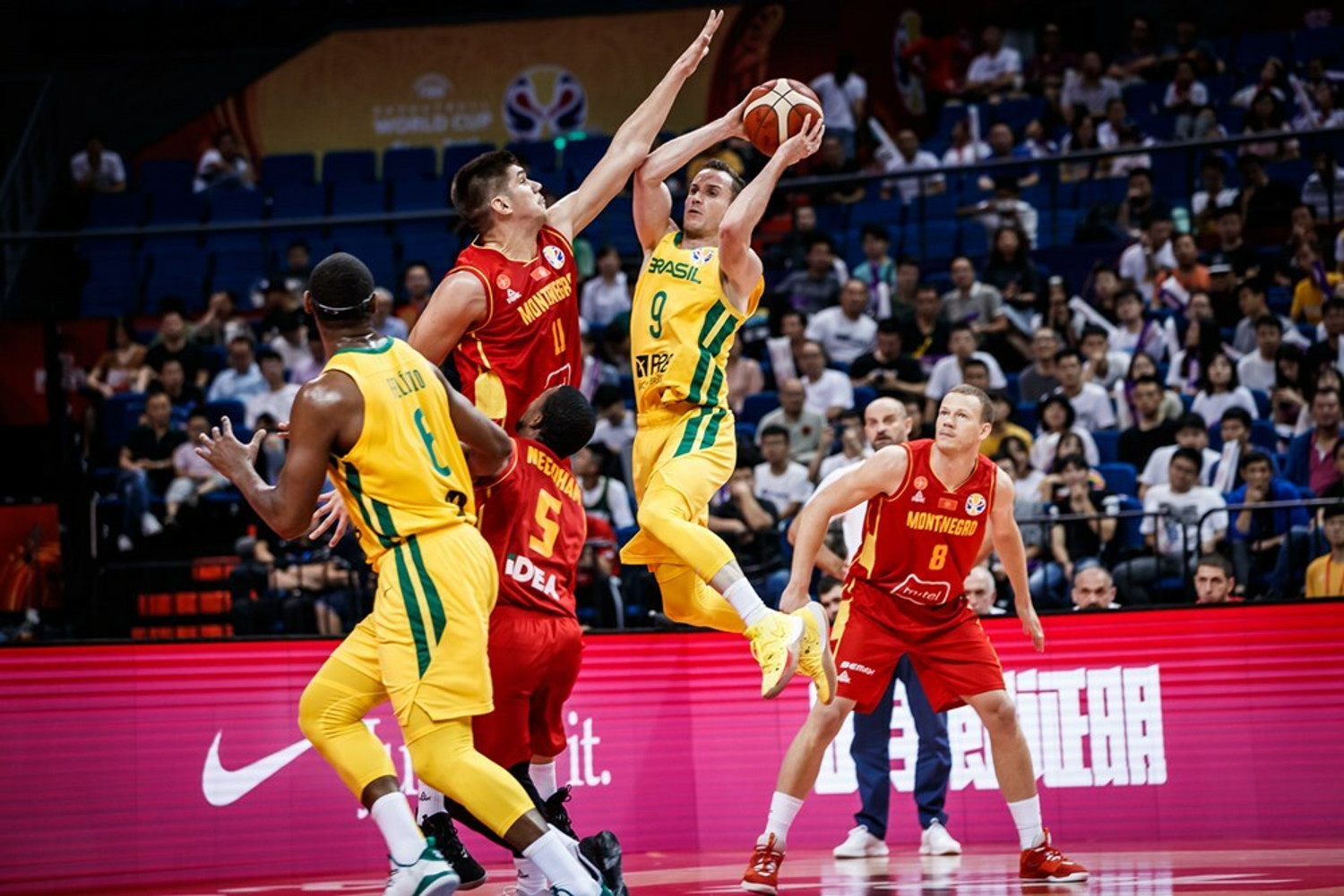 Βραζιλία-Μαυροβούνιο 84-73: Τρόμαξε στο φινάλε, αλλά πήγε αήττητη στους &quot;16&quot; η Βραζιλία!