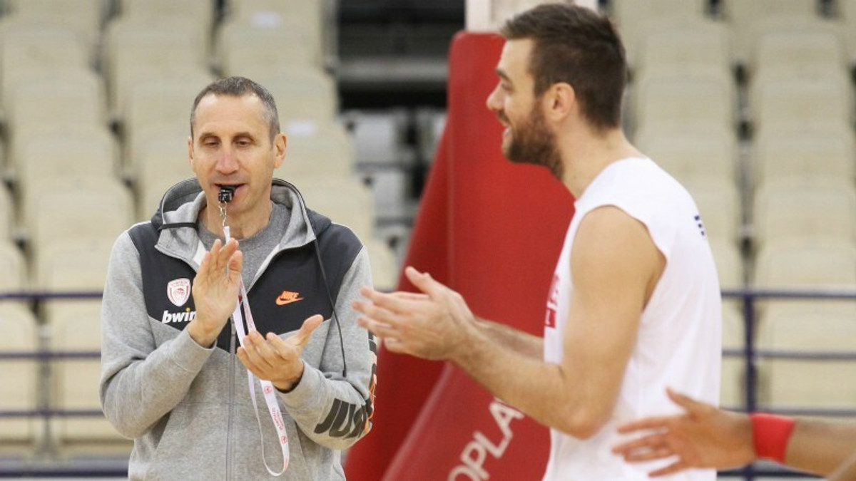 Μπλατ: &quot;Ποιος είπε ότι δεν παίζει αύριο ο Στρέλνιεκς&quot;;