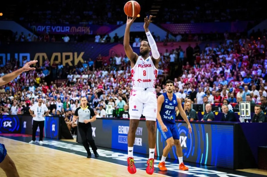Με clutch Λόιντ η δεύτερη νίκη για την Πολωνία 66-64 το Ισραήλ (vids)