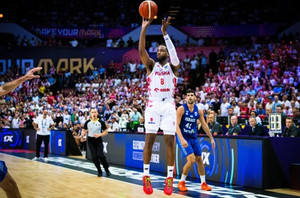 Με clutch Λόιντ η δεύτερη νίκη για την Πολωνία 66-64 το Ισραήλ (vids)