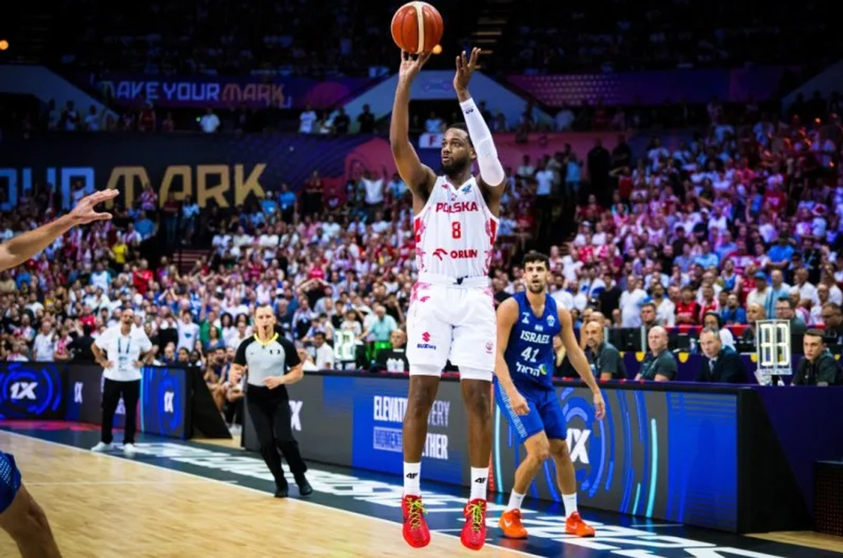 Με clutch Λόιντ η δεύτερη νίκη για την Πολωνία 66-64 το Ισραήλ (vids)