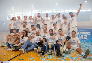Φιέστα με 14η 100άρα ο Ιωνικός Νικαίας!