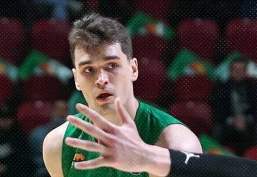 VTB League: Στους "4" και η Ούνικς με double double Χεζόνια (vid)