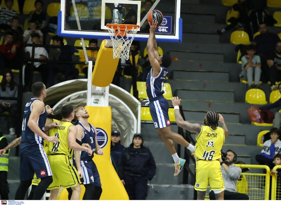 Ασταμάτητη η Καρδίτσα, 85-71 στο Μαρούσι - Ανησυχία για Σανόγκο (gallery & vids)