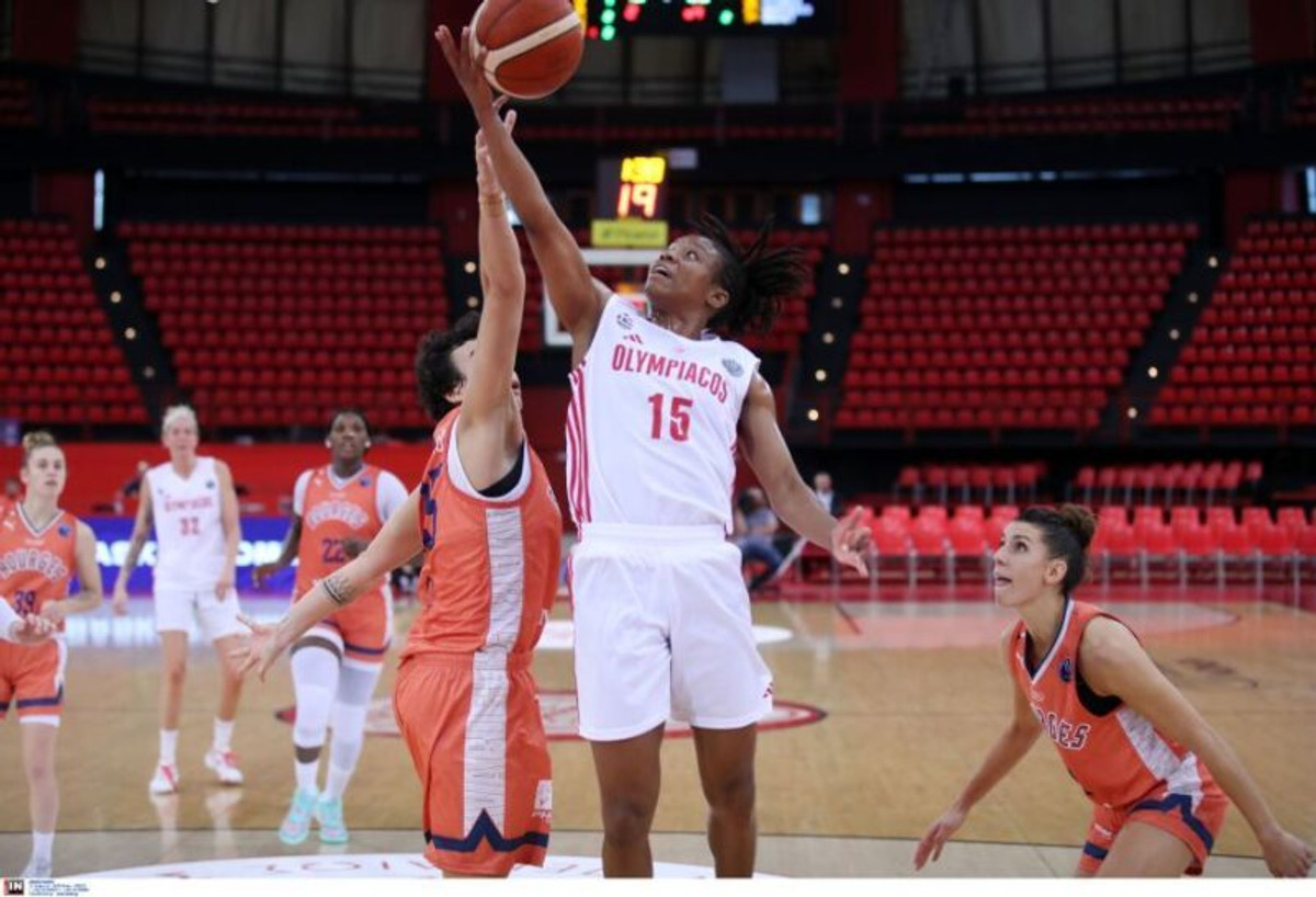 Ολυμπιακός-Μπουρζ 53-88: &quot;Βαριά&quot; ήττα στο ΣΕΦ και 0-2 στη EuroLeague (gallery &amp; vid)