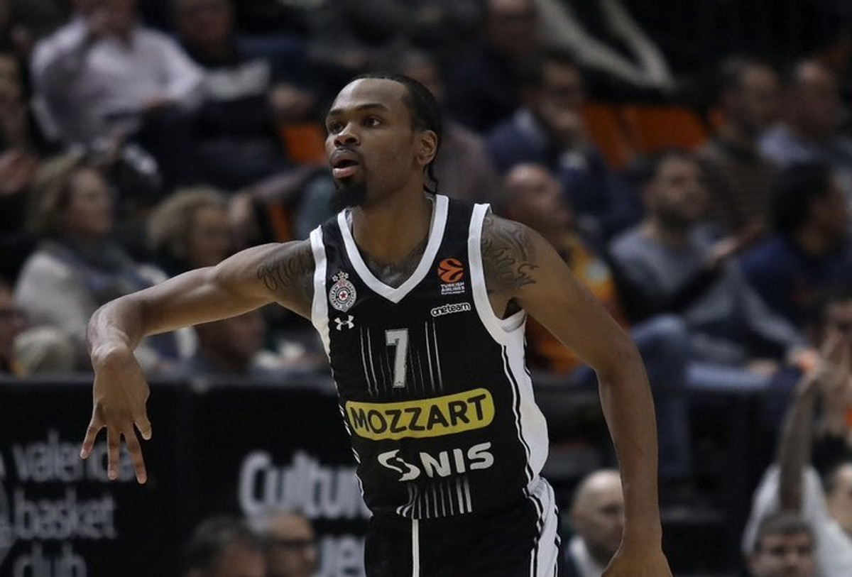 Πέμπτη σερί νίκη η Παρτιζάν, 72-67 τη Βαλένθια (vid)