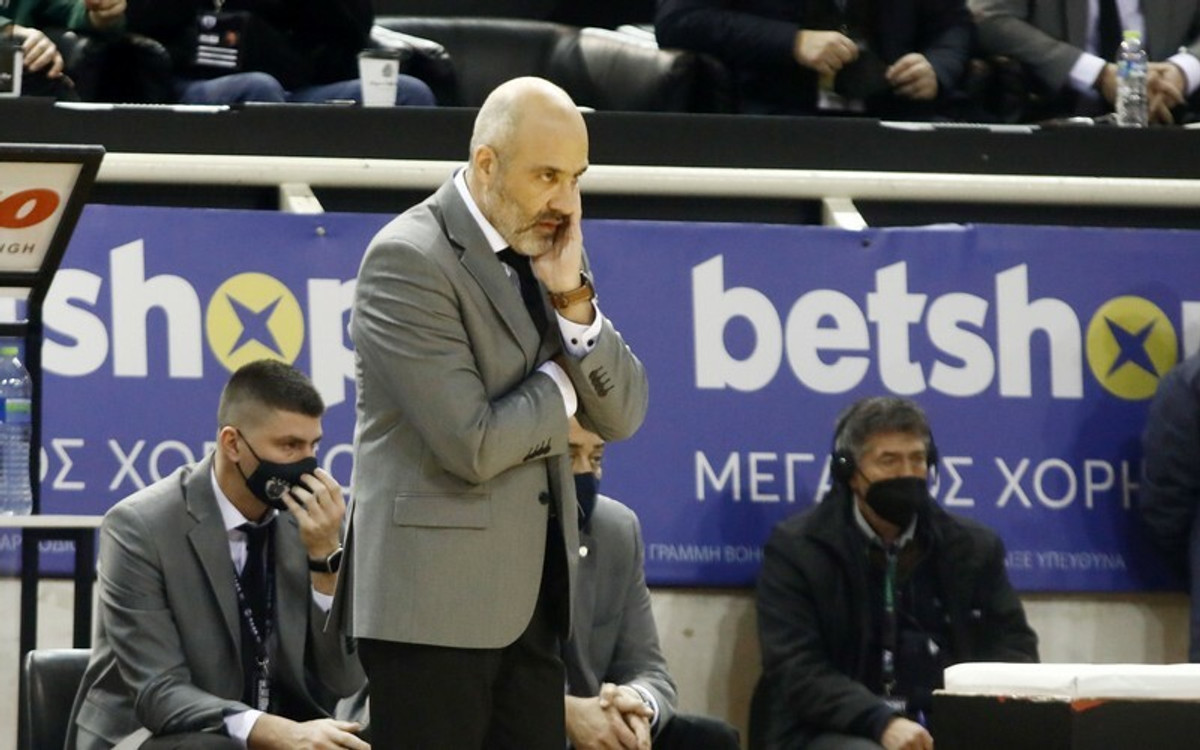 Λυκογιάννης: &quot;Είμαι αντίθετος με τις αποφάσεις των διαιτητών&quot;