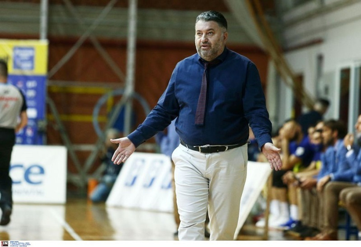Γιατράς: Παραμένει το... 0-0, θα πανηγυρίσουμε στις τρεις νίκες (vids)