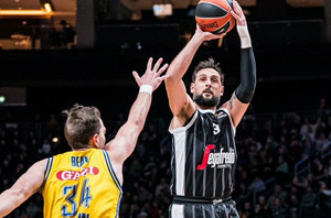 Διά περιπάτου η Βίρτους, 83-68 την Άλμπα (vid)