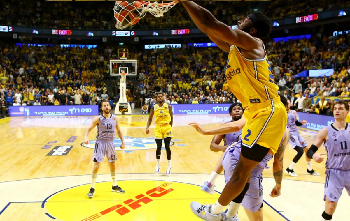 EuroLeague: Mε Νίμπο και Έξουμ το Top-10 (video)