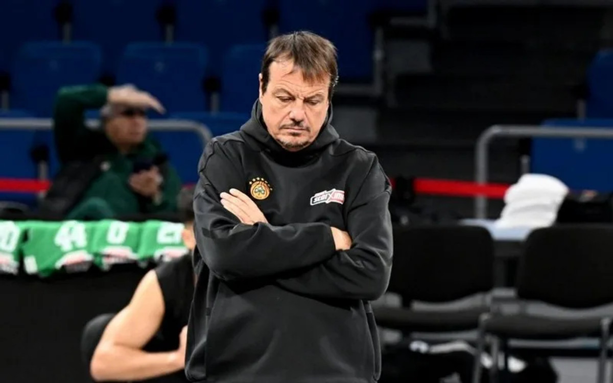 Αταμάν: &quot;Οι διαιτητές πρέπει να προστατεύουν το μπάσκετ&quot;