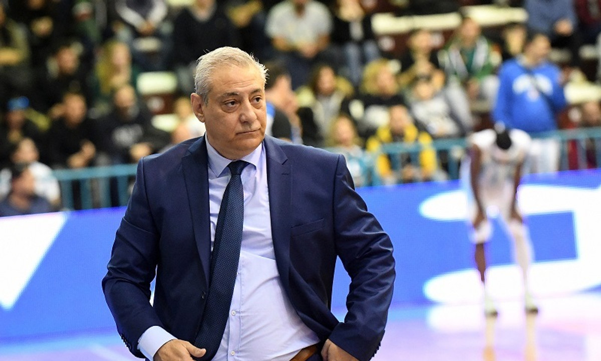Ο Στέργιος Κουφός θα καθοδηγήσει τον Ιωνικό στην Basket League