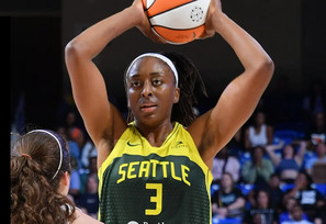 WNBA: Με Ογκουμίκε το Σιάτλ, 79-71 το Ντάλας της Μπέκερς (vid)