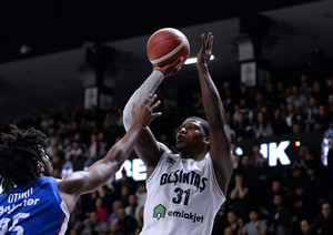 Η Μπεσίκτας νίκησε και την Εφές, 85-77!