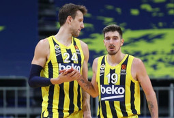 EuroLeague: Τιμώρησε με πρόστιμο 4.500 ευρώ τον Βέσελι
