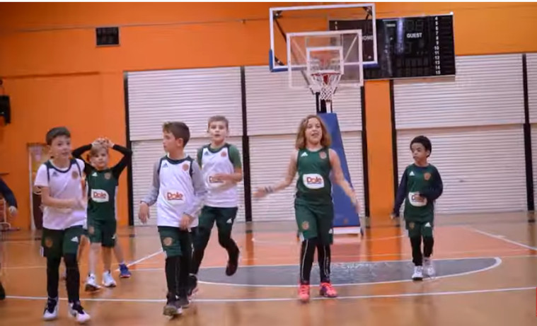 PAO BC Academy: Καλά Χριστούγεννα με χαμόγελα (video)