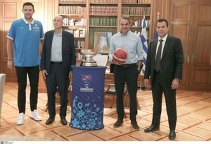 Κυριάκος Μητσοτάκης για Εθνική: &quot;Πάντα μαζί σας παιδιά. Ψηλά το κεφάλι!&quot; (pic)