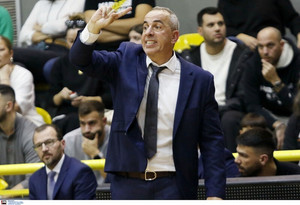 Λιμνιάτης: &quot;Δεν κατάφερα να πείσω τους παίκτες μου πώς πρέπει να παίξουν&quot;