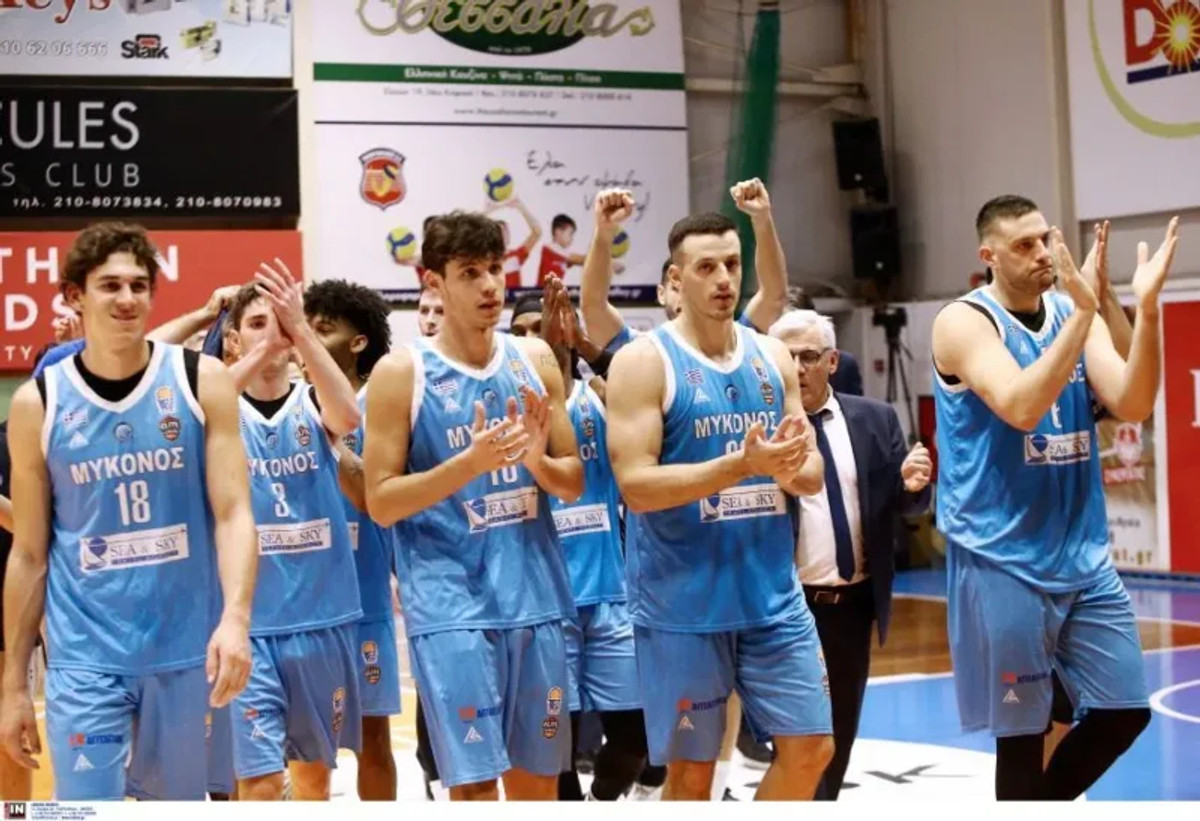 Μια νίκη από το Final-4 η Μύκονος 77-61 σε αγώνα-γιορτή τον Πανερυθραϊκό (vid)