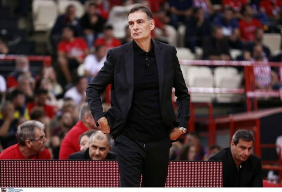 Μπαρτζώκας: &quot;Οδυνηρή ήττα - Ο Μιλουτίνοβ έπαιξε με σπασμένο δάχτυλο&quot;!