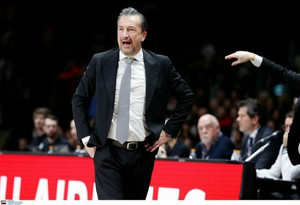 Μπάνκι: &quot;Το μπάσκετ εξελίσσεται και πρέπει να προσαρμόσεις τις ιδέες σου&quot; (vid)