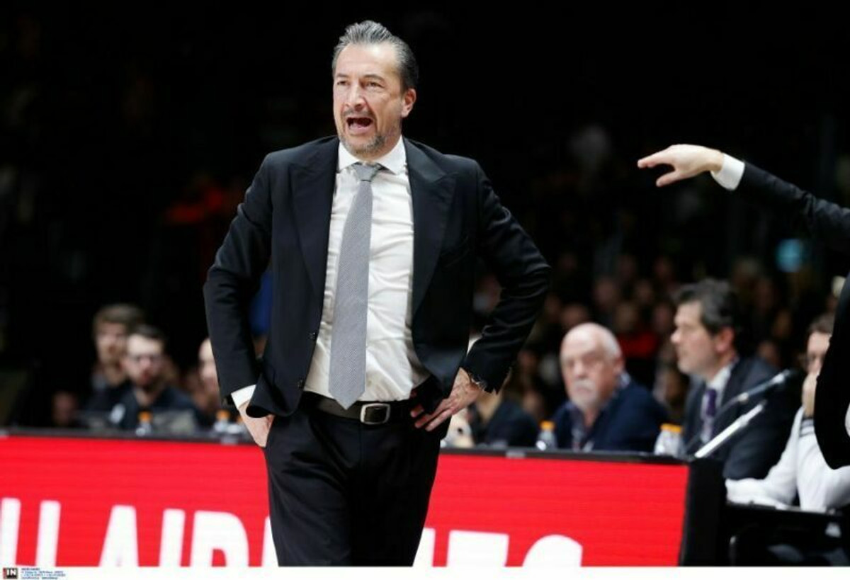 Μπάνκι: &quot;Το μπάσκετ εξελίσσεται και πρέπει να προσαρμόσεις τις ιδέες σου&quot; (vid)