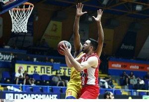 Περιστέρι-Ολυμπιακός: Το ρεκόρ καριέρας του Παπανικολάου με τις 9 ασίστ (vid)