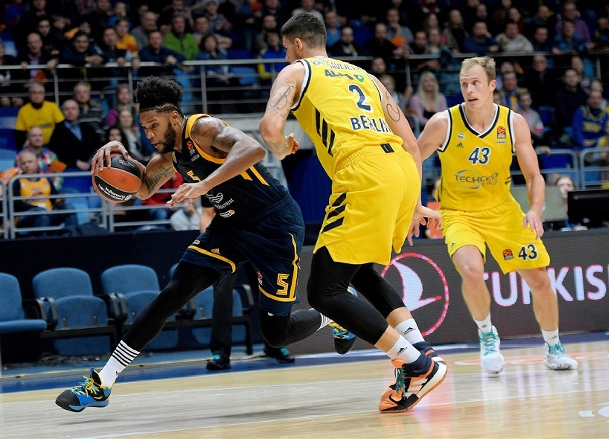 Τέλος στο σερί ηττών η Χίμκι, 104-87 την Άλμπα (video)