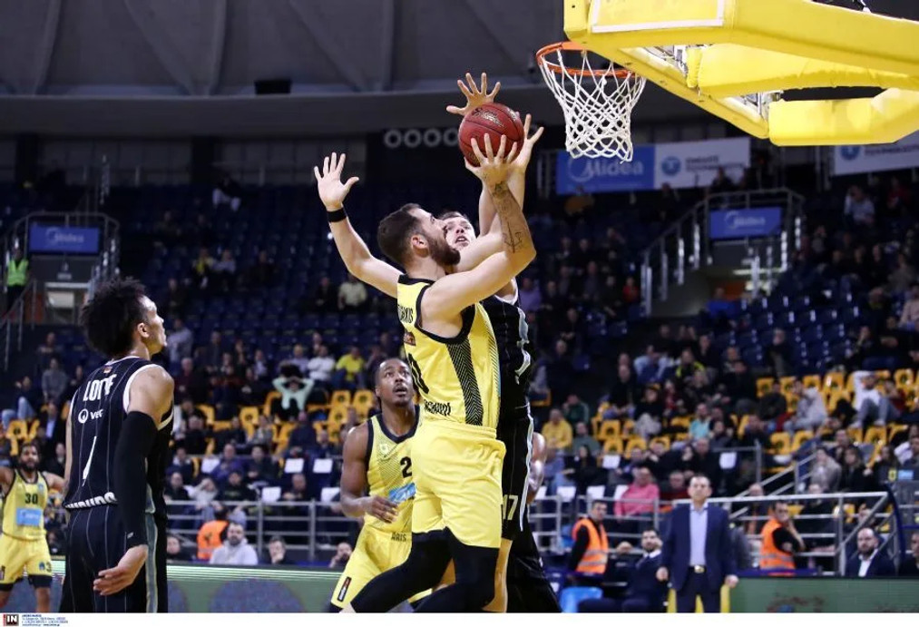 Ήττα ο Άρης στο ντεμπούτο Βετούλα, 90-88 από το Αμβούργο στην παράταση (gallery)