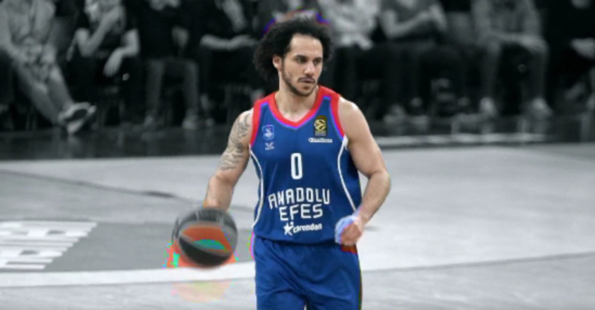 Εφές: &quot;Η επιστροφή του Λαρ...King&quot; (vid)