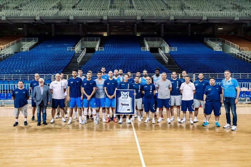 Πιτίνο: Κοιμάμαι ήσυχος, ηγέτες Σλούκας-Καλάθης (pics)