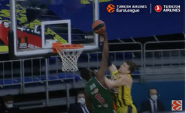 Με τρομερή τάπα Τζεκίρι και &quot;αιώνιους&quot; το Top-10 της EuroLeague (vid)