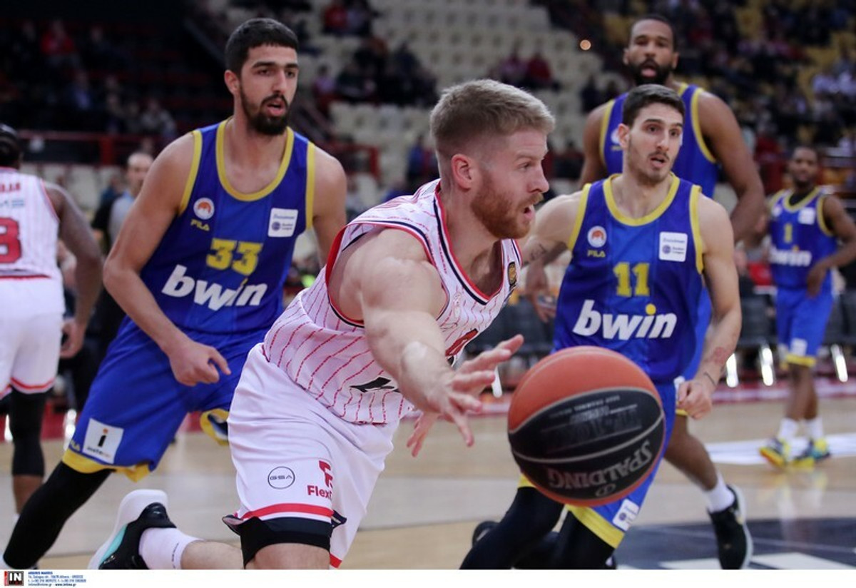 Με &quot;καυτό&quot; Γουόκαπ ο Ολυμπιακός, 87-74 το Περιστέρι (gallery &amp; vids)