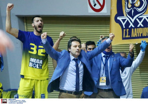 Λαύριο: Το αφιέρωμα της Malaga Hoy στον Χρήστο Σερέλη (pic)