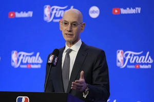 Σίλβερ για NBA Europe: &quot;Οι συζητήσεις με τη EuroLeague συνεχίζονται&quot;