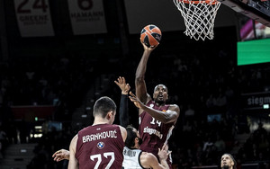Με τρομερό Ιμπάκα η Μπάγερν, 90-76 τη Βίρτους (vid)