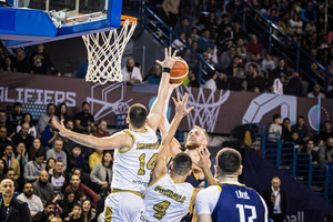 EuroBasket 2025: Βαριά ήττα η Κύπρος, νίκες για Δανία-Εσθονία (vids)