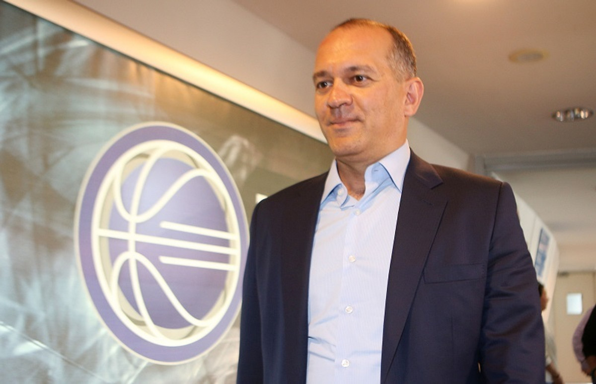Γ. Αγγελόπουλος στη Θύρα 7: Δεν θα κατέβουμε!