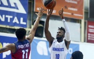 Ιωνικός-Μονς 74-77: Έχασε στο... δέκατο και τώρα ψάχνει &quot;θαύμα&quot; (pics)