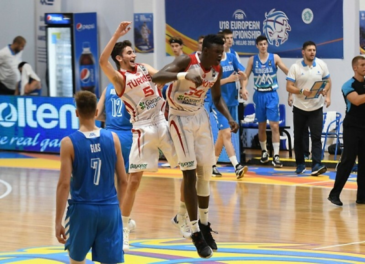 Eurobasket U18: Στον τελικό, όπως το 2015, η Τουρκία, υποβιβασμός για Λετονία