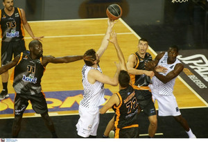 Σαρωτικός ο ΠΑΟΚ 100-61 και 2-0 τον Προμηθέα Πάτρας