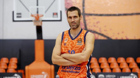 Αποσύρθηκε ο Φερνάντο Σαν Εμετέριο