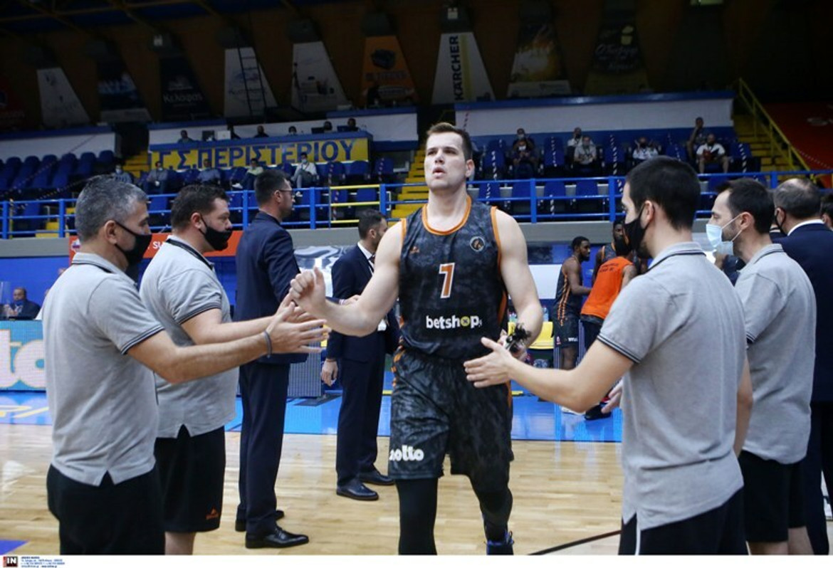 Κι άλλο κρούσμα κορονοϊού στον Προμηθέα, θετικός και ο Αγραβάνης