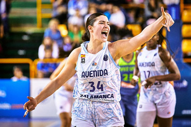 ΕuroLeague Γυναικών: Υποψήφια MVP η Φασούλα, Δικαιουλάκος για κορυφαίος coach!