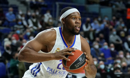 Ρεάλ Μαδρίτης-Μακάμπι Τελ Αβίβ 72-70: Στο 11-2 με Γιαμπουσέλε... εκπνοής! (pics &amp; vid)