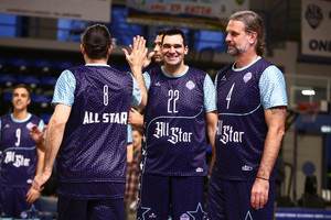 All Time Stars: Βετεράνοι άσοι στο παρκέ του &quot;Γ. Μπουρούσης&quot; (vids)