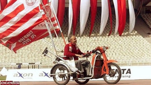 Τα συλλυπητήρια της ΚΑΕ Ολυμπιακός για την απώλεια του κυρ-Νικήτα