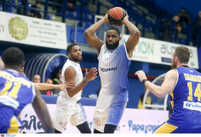Υψηλές πτήσεις του Χολαργού, 82-71 το Λαύριο