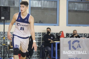Γ&#039; Εθνική: Στο 11-0 η Μύκονος, πέρασε από τη Βέροια η ΔΕΚΑ
